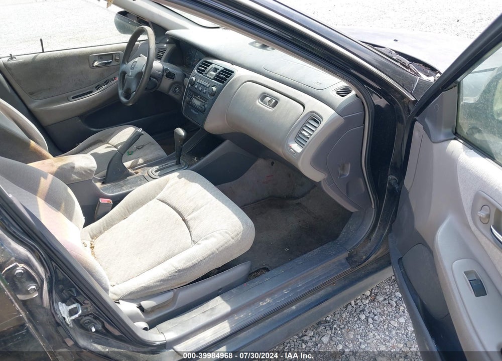 2001 HONDA ACCORD 2.3 LX VIN: 1HGCG56401A087346