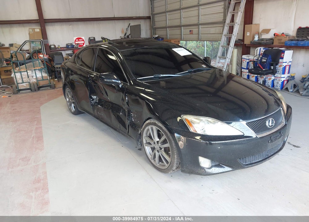 2008 LEXUS IS 250 VIN: JTHBK262X85085191