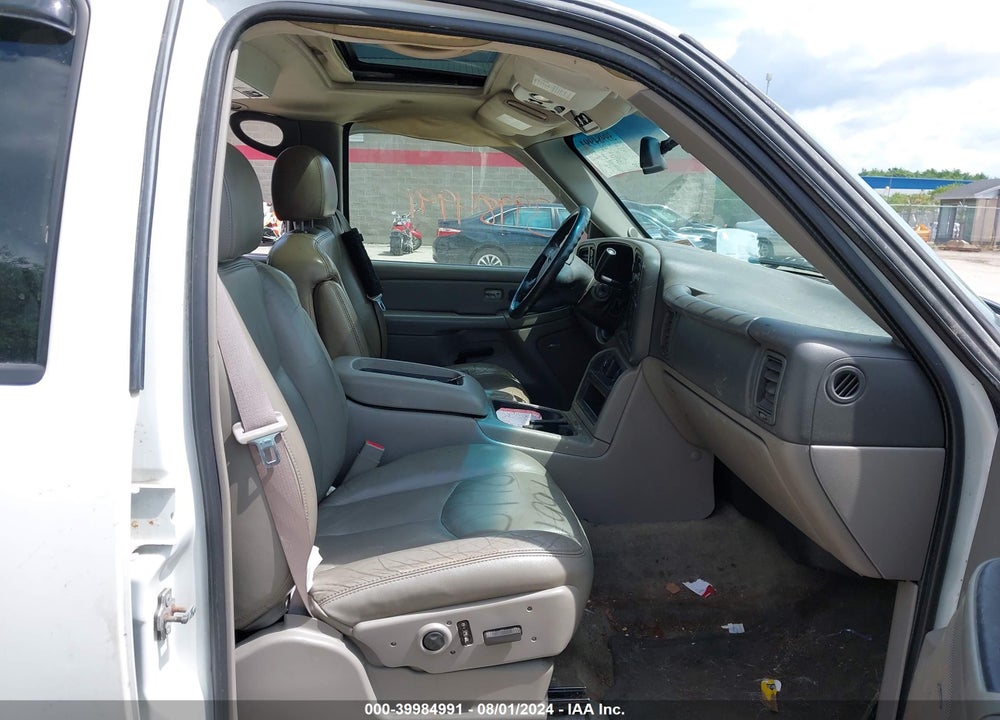 2005 GMC YUKON SLT VIN: 1GKEK13T45J198521