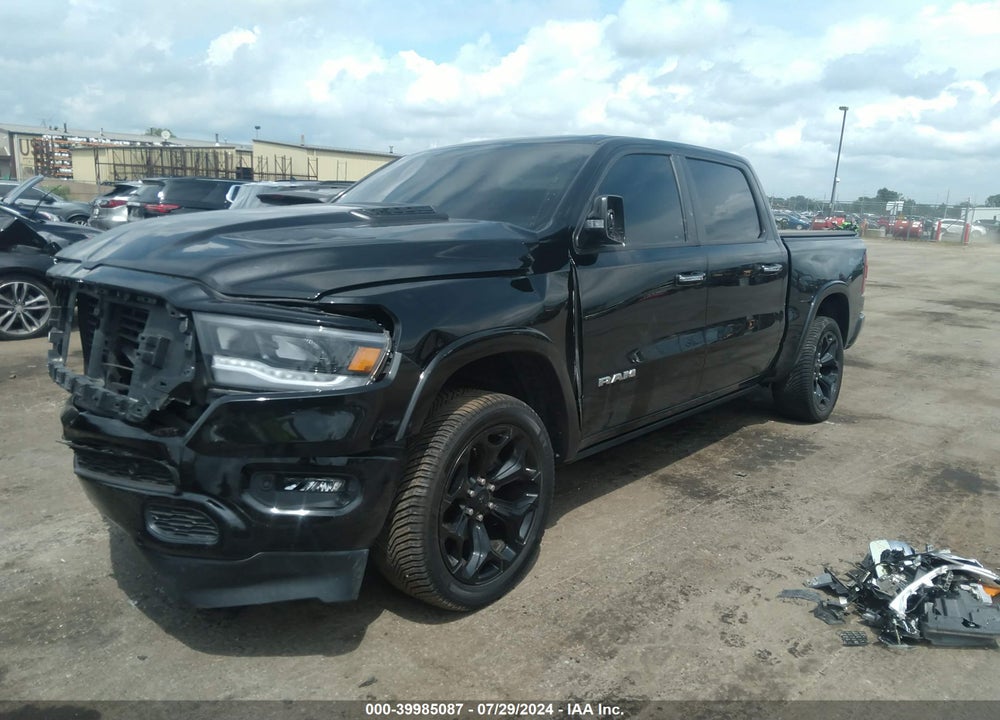 2022 RAM 1500 LAIE  4X4 5'7 BOX VIN: 1C6SRFJT4NN221368