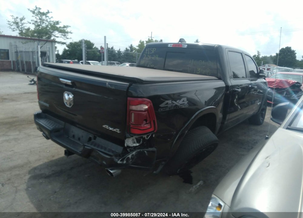 2022 RAM 1500 LAIE  4X4 5'7 BOX VIN: 1C6SRFJT4NN221368