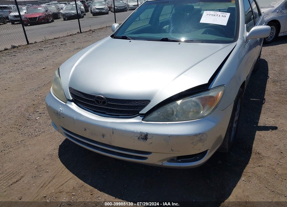 2002 TOYOTA CAMRY XLE VIN: JTDBE30K620108655