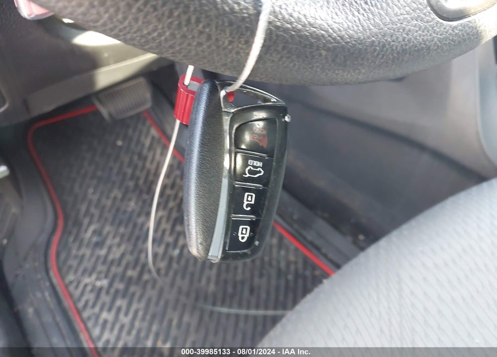 2018 HYUNDAI SANTA FE SPORT 2.4L VIN: 5NMZU3LB7JH060028