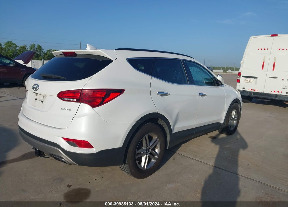 2018 HYUNDAI SANTA FE SPORT 2.4L VIN: 5NMZU3LB7JH060028