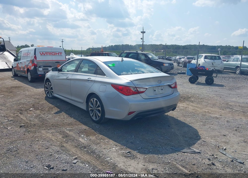 2014 HYUNDAI SONATA SE VIN: 5NPEC4AC0EH831196
