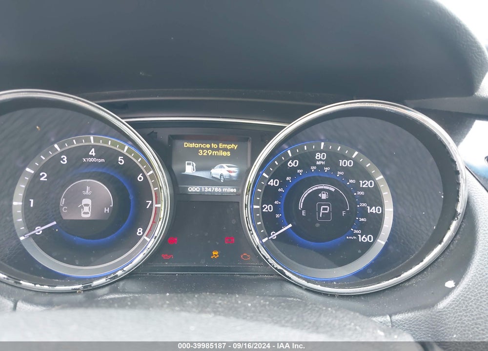 2014 HYUNDAI SONATA SE VIN: 5NPEC4AC0EH831196