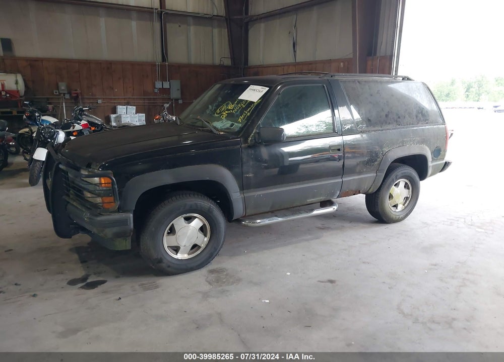 1999 CHEVROLET TAHOE VIN: 3GNEK18R0XG168890