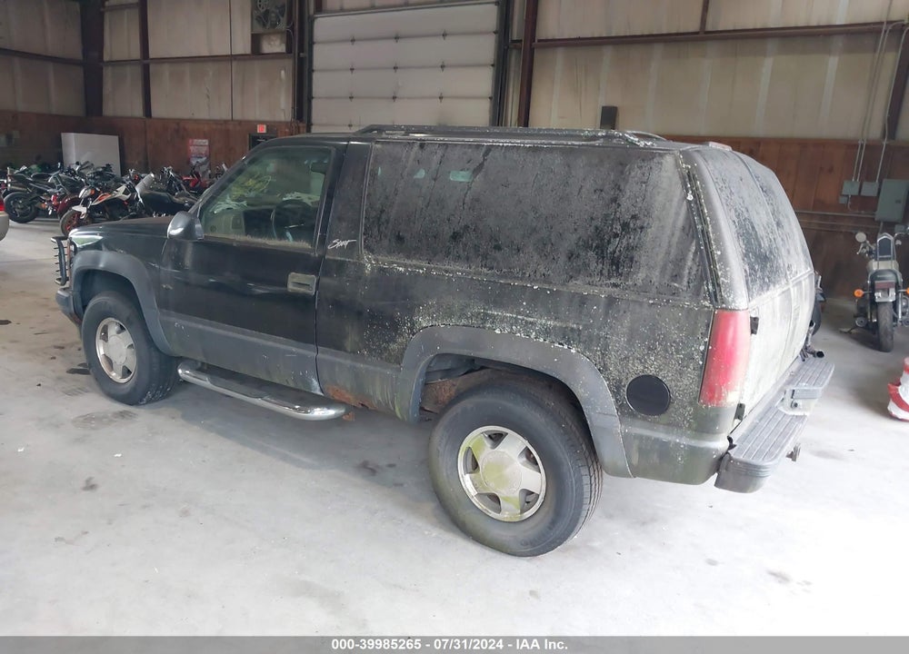 1999 CHEVROLET TAHOE VIN: 3GNEK18R0XG168890