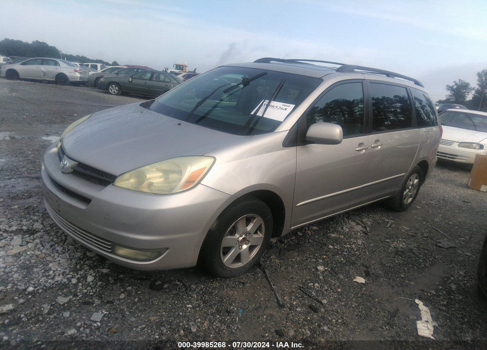 2004 TOYOTA SIENNA XLE VIN: 5TDZA22C04S102439