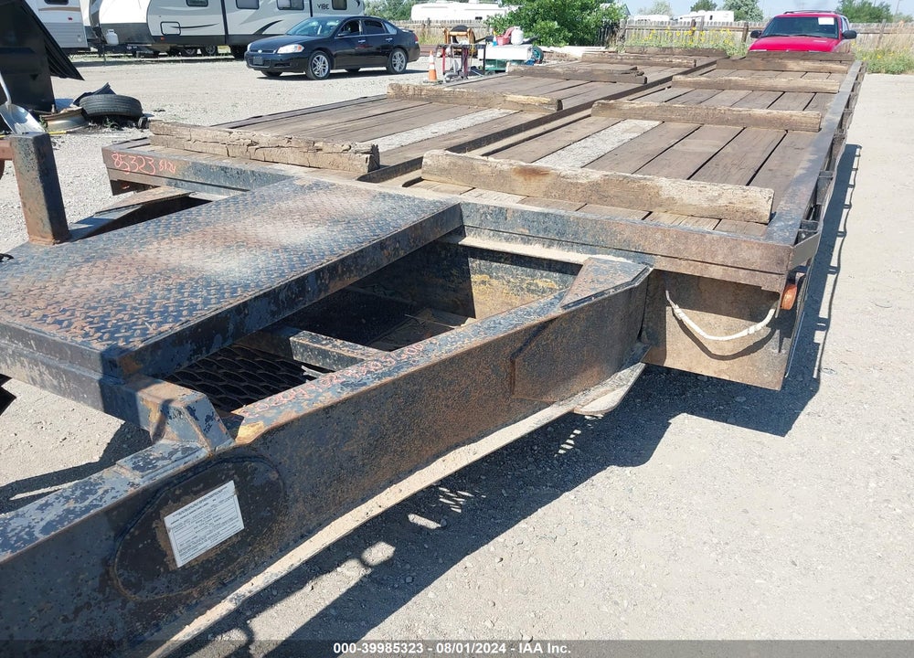 1990 TRAILER --- VIN: YE02049024X086003