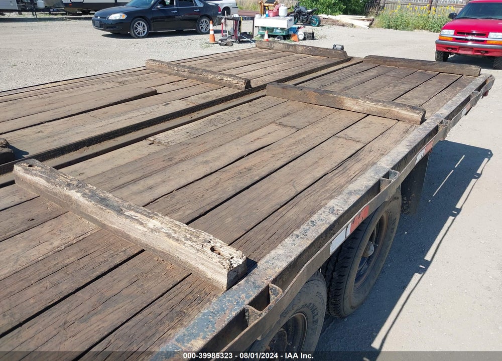 1990 TRAILER --- VIN: YE02049024X086003