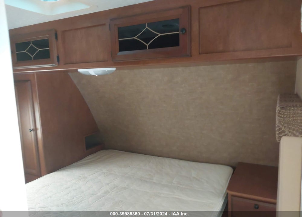 2014 WINNEBAGO ULTRA LIGHT REMINGTON VIN: 54CAM0N23E1R89769