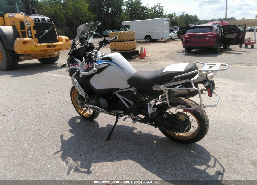 2021 BMW R 1250 GS ADVENTURE VIN: WB10M1306M6E64127