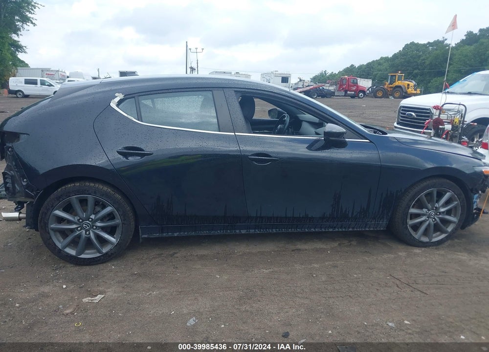 2019 MAZDA 3 PREFERRED PACKAGE VIN: JM1BPBMM0K1134372