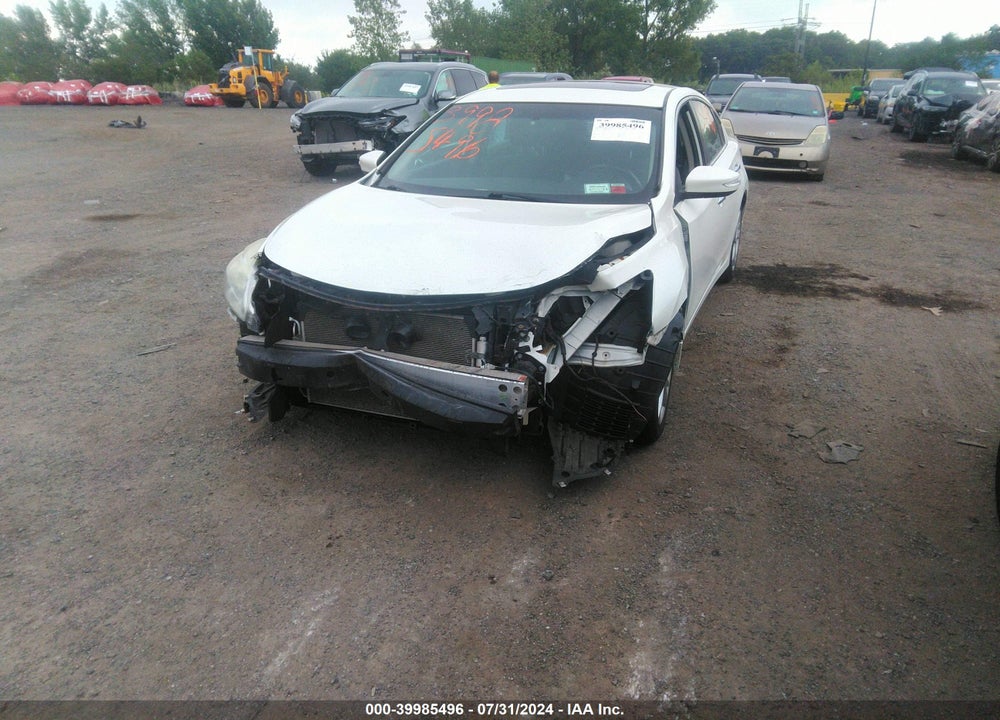 2014 NISSAN ALTIMA 2.5 SV VIN: 1N4AL3AP1EC127358