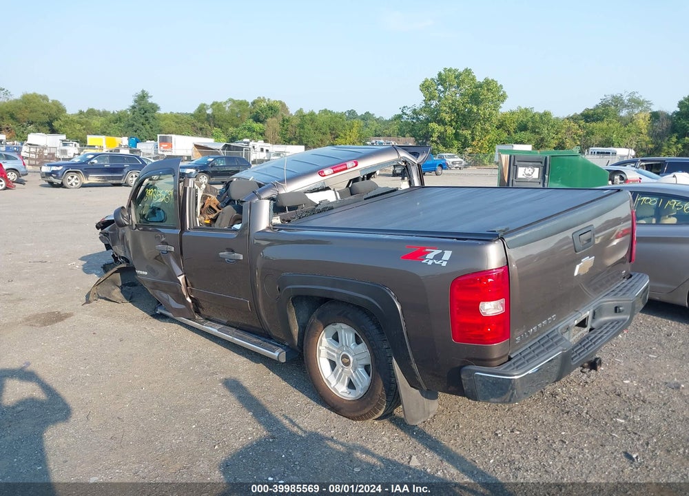 2008 CHEVROLET SILVERADO 1500 LT1 VIN: 2GCEK13J681247789