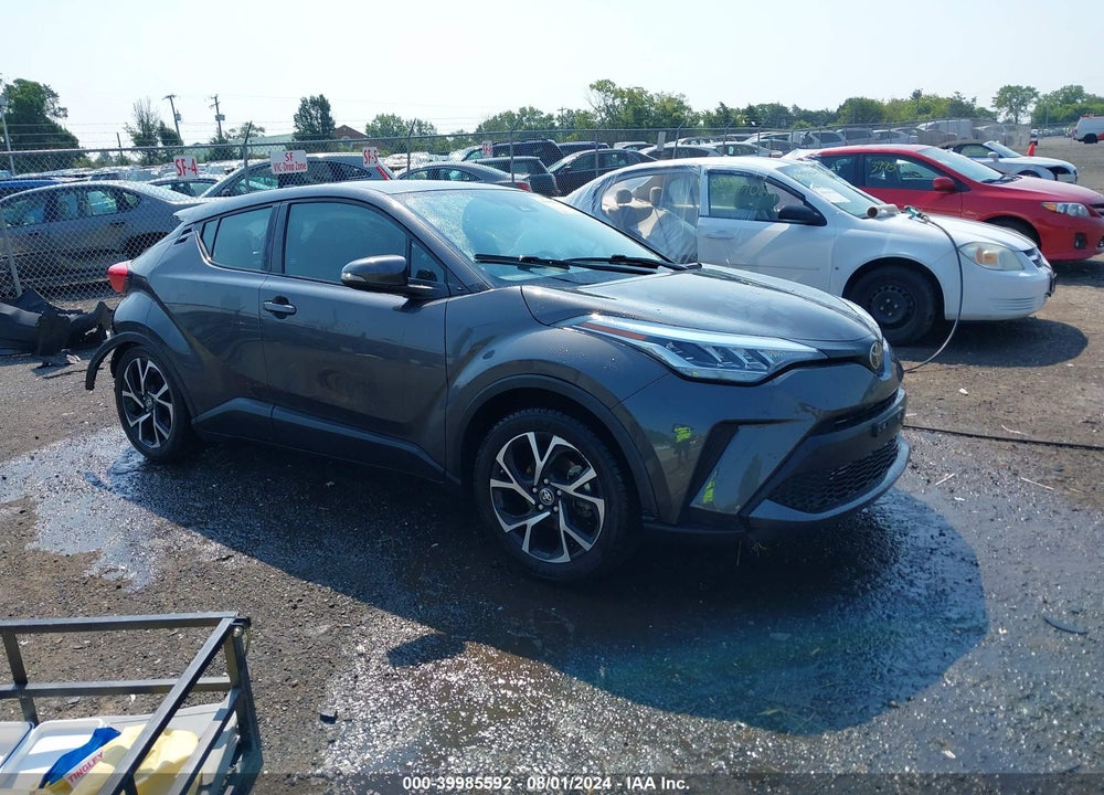 2021 TOYOTA C-HR XLE VIN: NMTKHMBX2MR138367