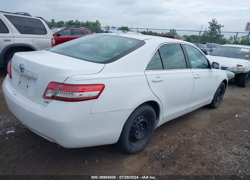 2011 TOYOTA CAMRY LE VIN: 4T1BF3EK2BU662124