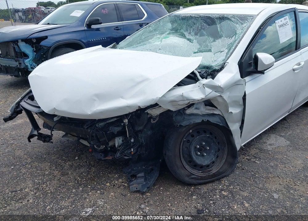 2019 TOYOTA COROLLA LE VIN: 5YFBURHE9KP913592