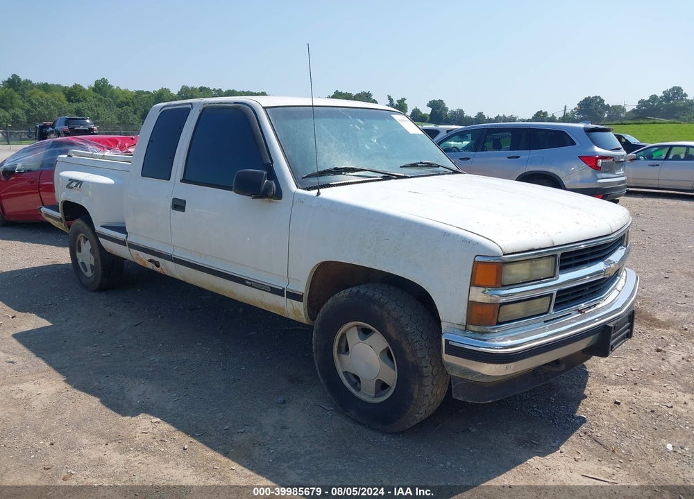1996 CHEVROLET GMT-400 K1500 VIN: 2GCEK19R7T1257608