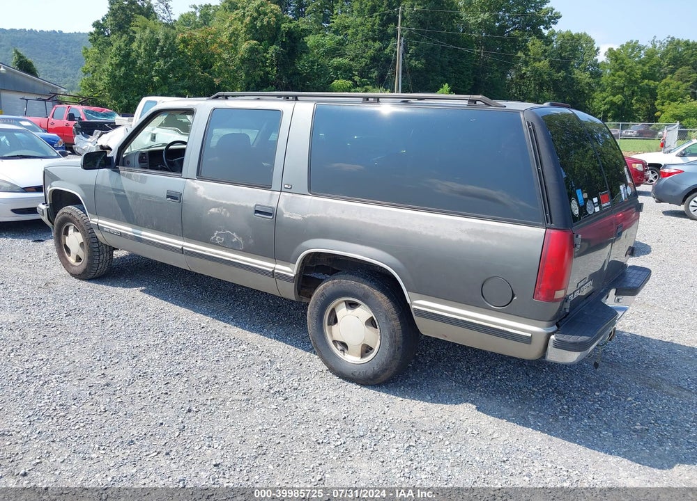 1999 GMC SUBURBAN 1500 SL VIN: 1GKFK16R6XJ768459