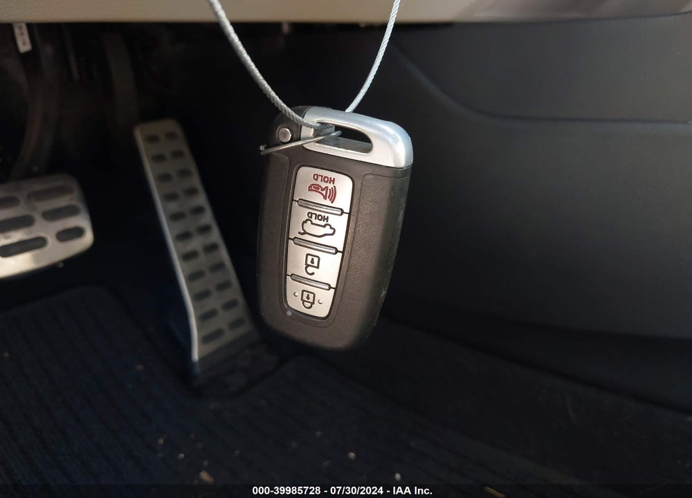 2013 HYUNDAI ELANTRA GT VIN: KMHD35LEXDU110609
