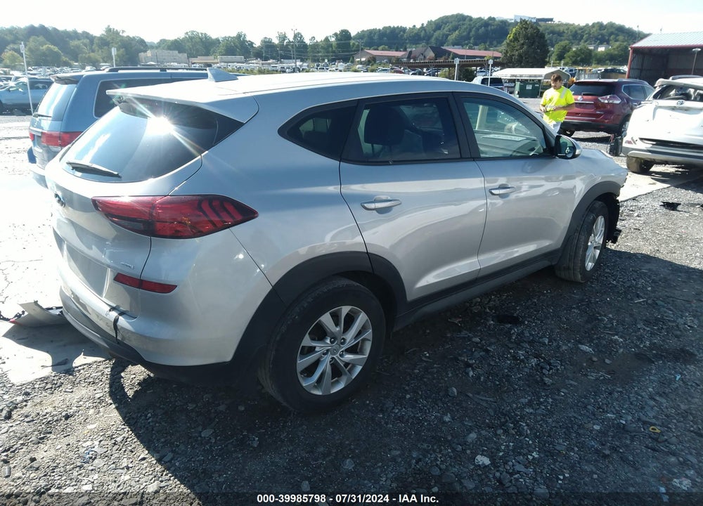 2020 HYUNDAI TUCSON SE VIN: KM8J2CA49LU242392