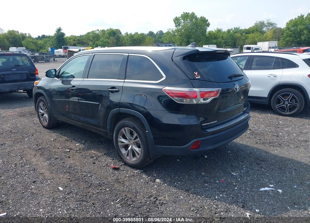 2014 TOYOTA HIGHLANDER XLE V6 VIN: 5TDJKRFH8ES056739