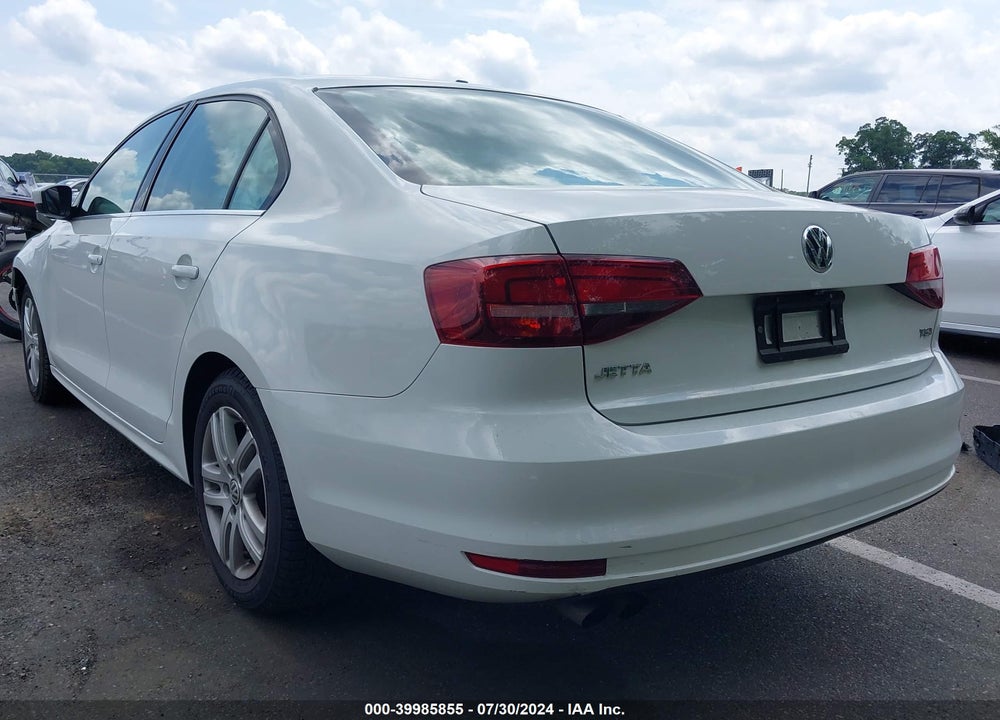 2017 VOLKSWAGEN JETTA 1.4T S VIN: 3VW2B7AJ2HM306013