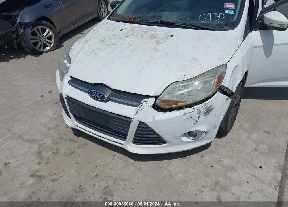2014 FORD FOCUS SE VIN: 1FADP3F2XEL275930