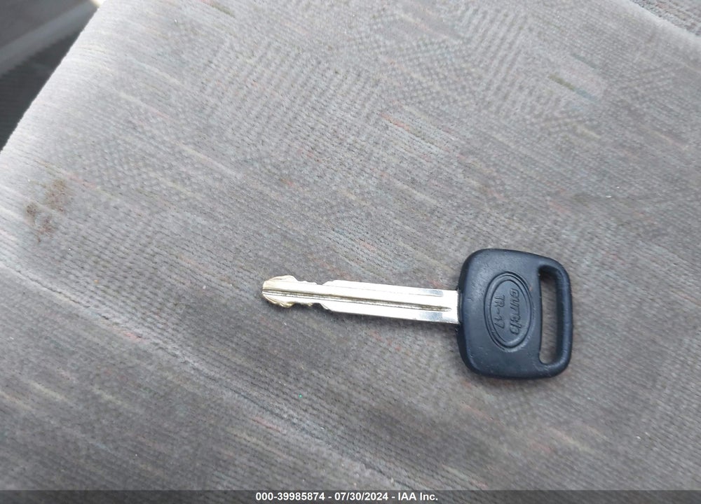1998 TOYOTA COROLLA LE VIN: 2T1BR18E9WC088033