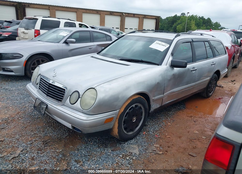 1999 MERCEDES-BENZ E 320 AWD VIN: WDBJH82F5XX021861