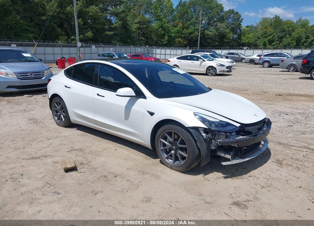2021 TESLA MODEL 3 STANDARD RANGE PLUS REAR-WHEEL DRIVE VIN: 5YJ3E1EA4MF989613