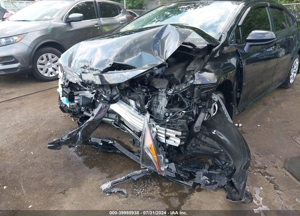 2022 TOYOTA COROLLA LE VIN: JTDEPMAE5NJ224644