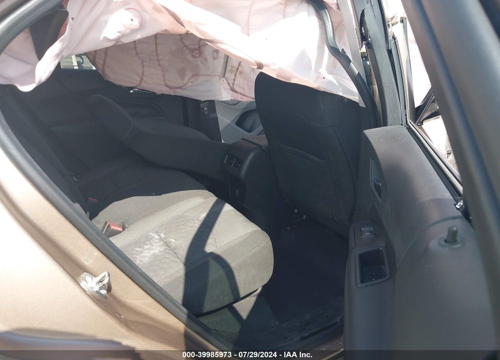 2018 CHEVROLET EQUINOX LT VIN: 2GNAXJEV3J6235356