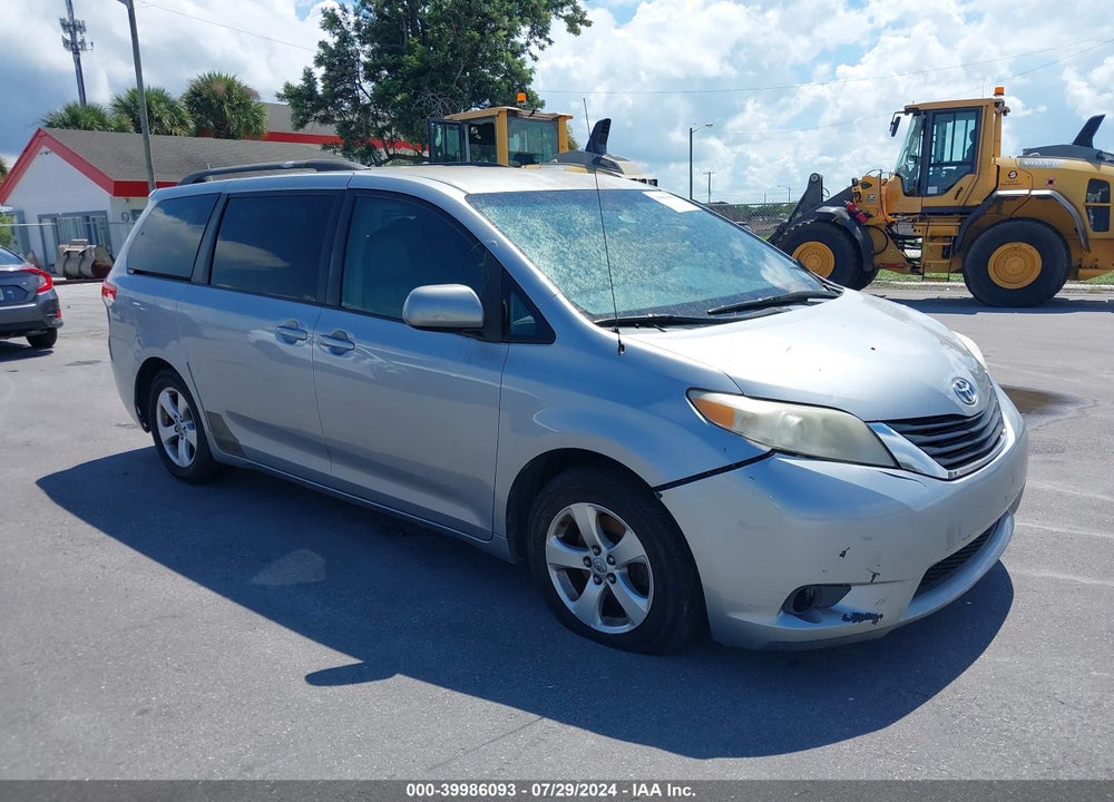 2012 TOYOTA SIENNA LE V6 8 PASSENGER VIN: 5TDKK3DC0CS207708