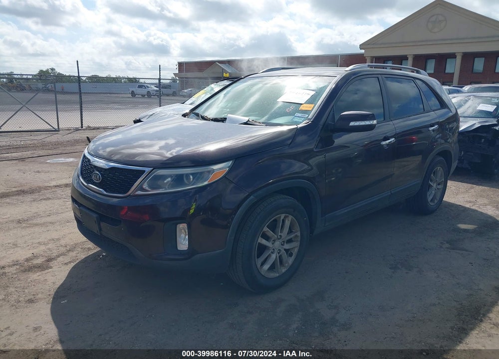 2014 KIA SORENTO LX VIN: 5XYKT4A62EG542986