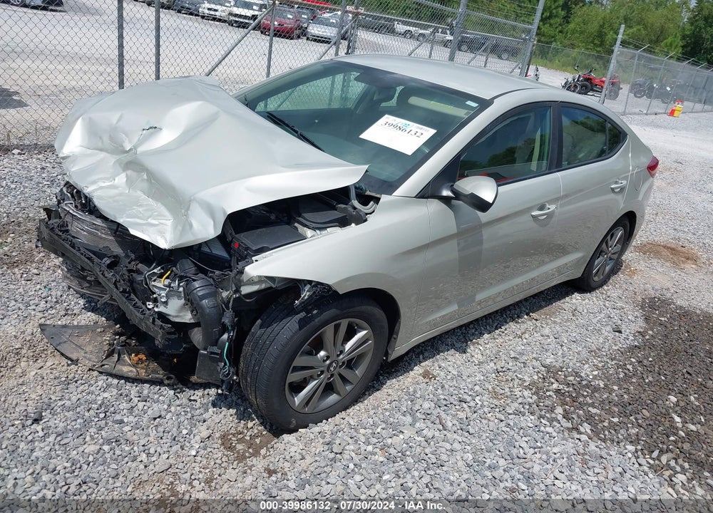 2018 HYUNDAI ELANTRA SEL VIN: 5NPD84LF4JH359504