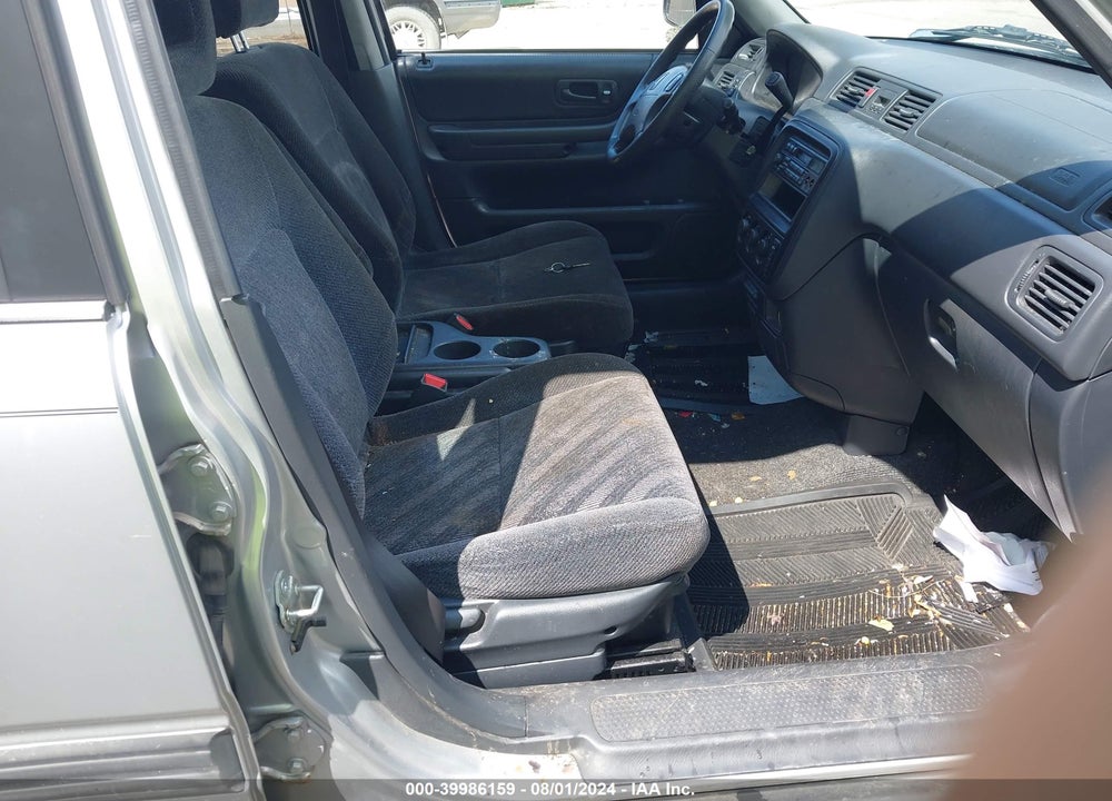 1999 HONDA CR-V LX VIN: JHLRD2840XC000994
