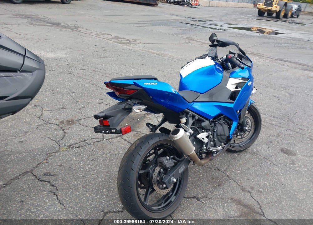 2018 KAWASAKI EX400 VIN: JKAEXKH12JDA12104