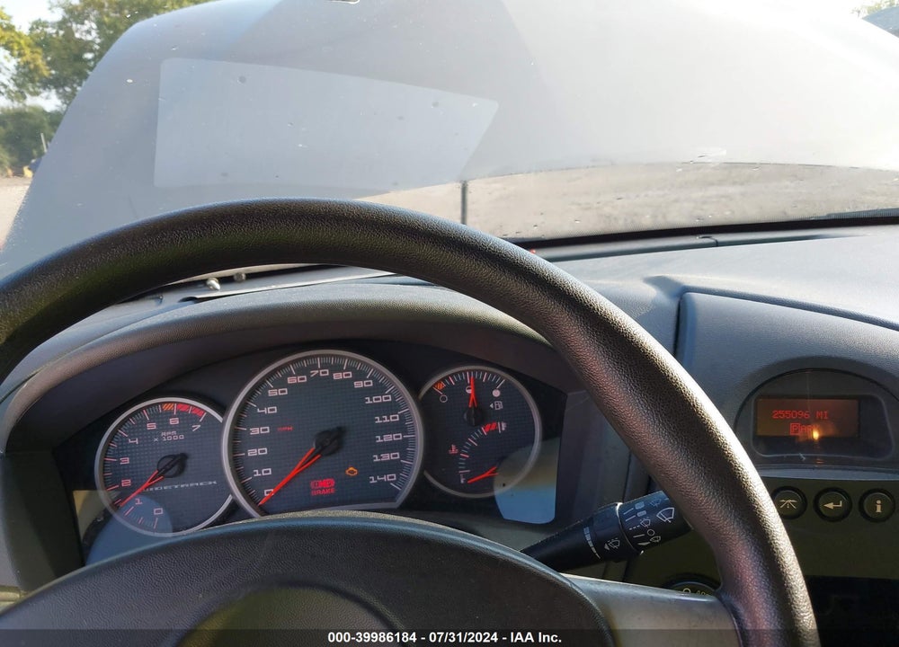 2004 PONTIAC GRAND PRIX GT1 VIN: 2G2WP522341211709