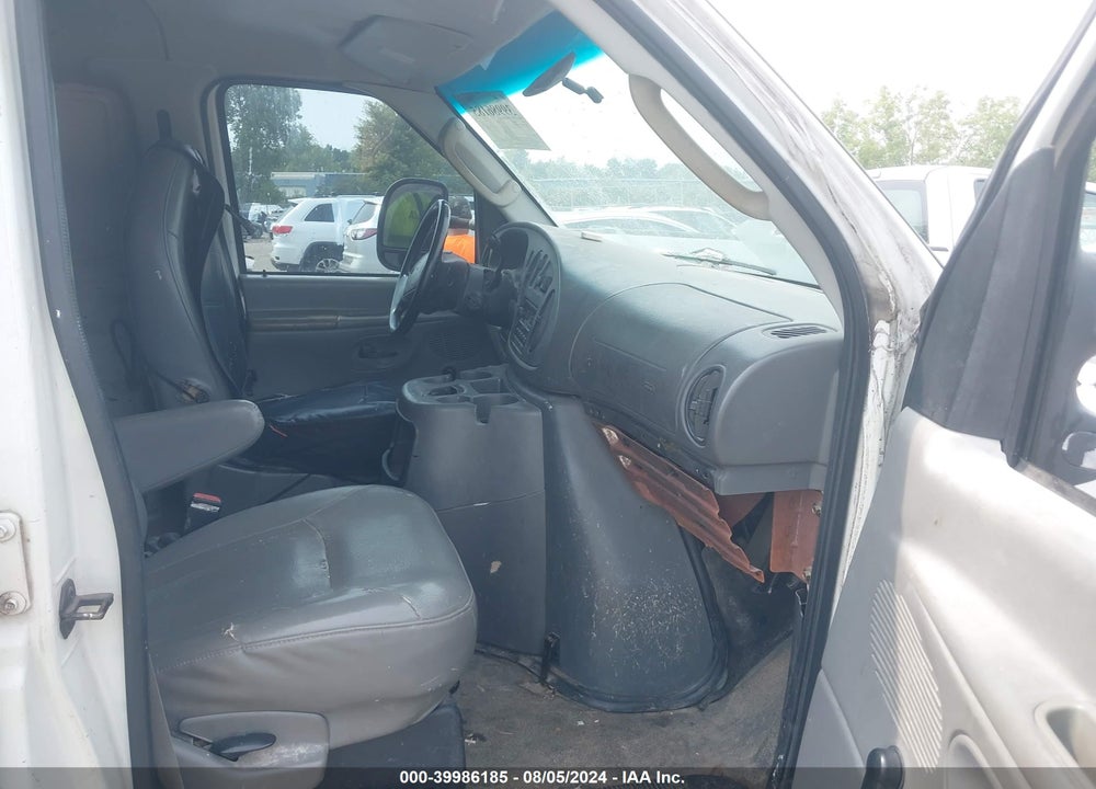 2004 FORD E-250 VIN: 1FTNE24W84HA07903