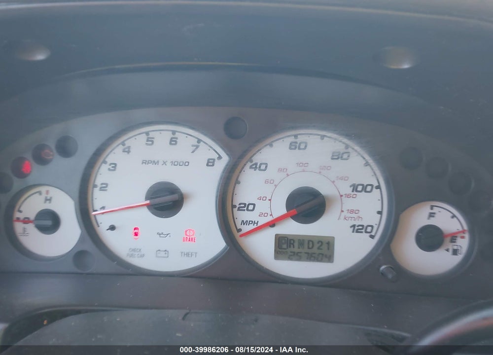 2004 FORD ESCAPE VIN: 1FMYU93144KB68911