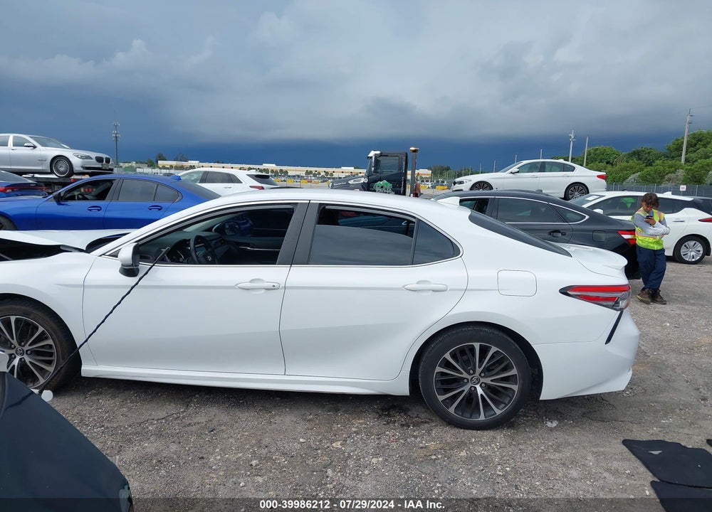 2019 TOYOTA CAMRY SE VIN: 4T1B11HK3KU803832