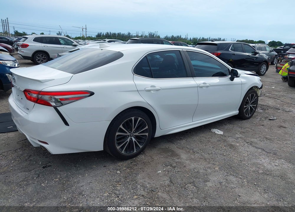 2019 TOYOTA CAMRY SE VIN: 4T1B11HK3KU803832