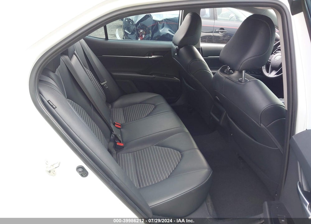 2019 TOYOTA CAMRY SE VIN: 4T1B11HK3KU803832