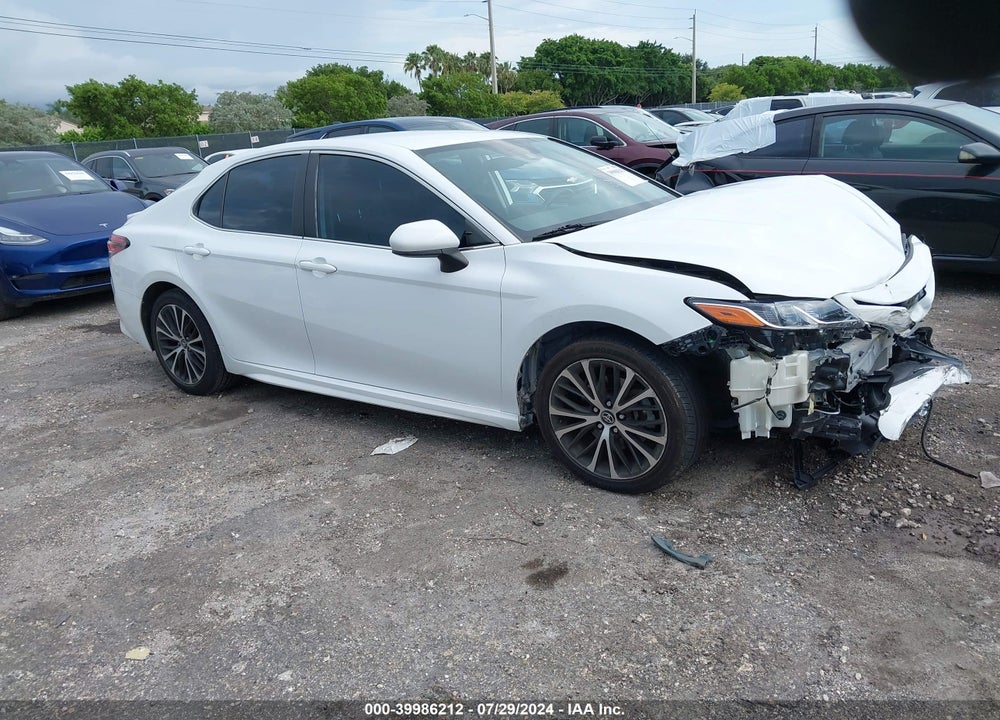 2019 TOYOTA CAMRY SE VIN: 4T1B11HK3KU803832