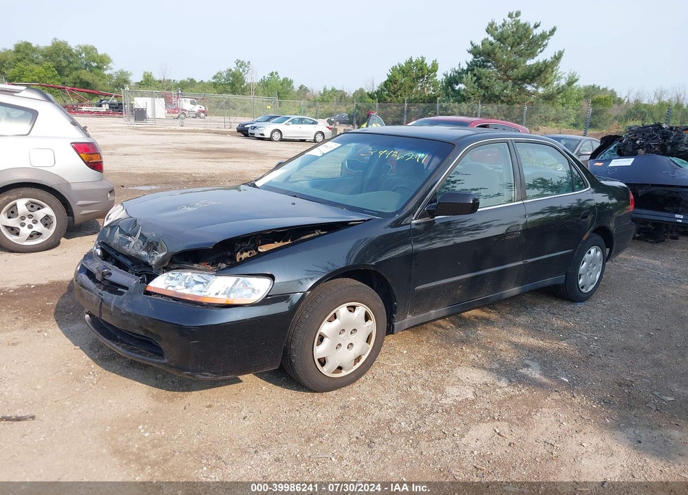 1999 HONDA ACCORD LX VIN: 1HGCG564XXA132849