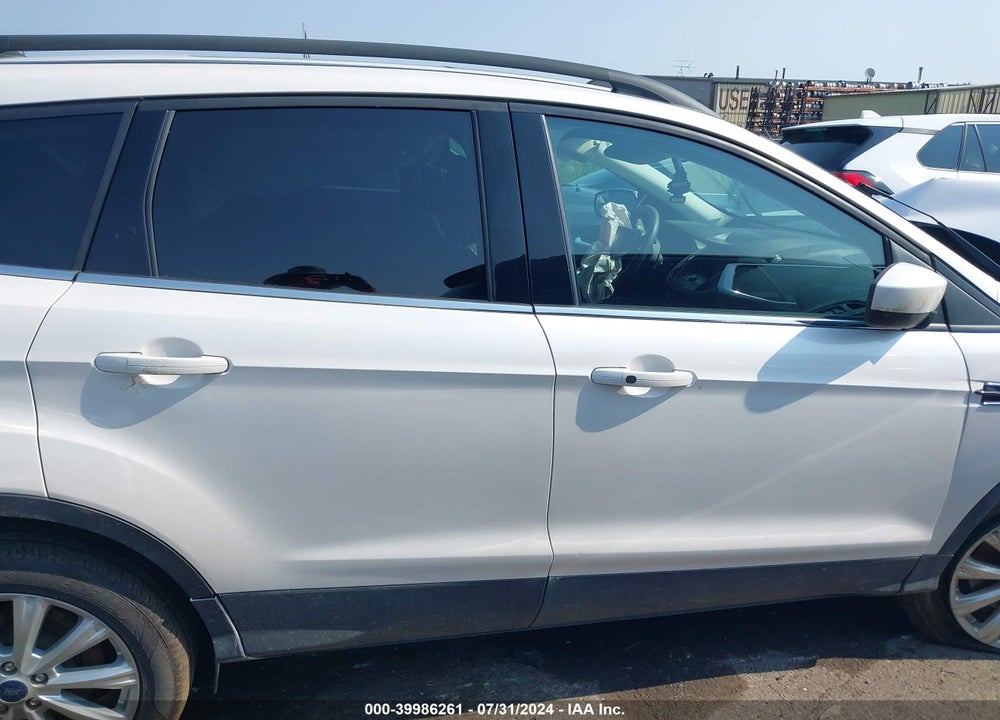 2019 FORD ESCAPE SEL VIN: 1FMCU9HD9KUA98594