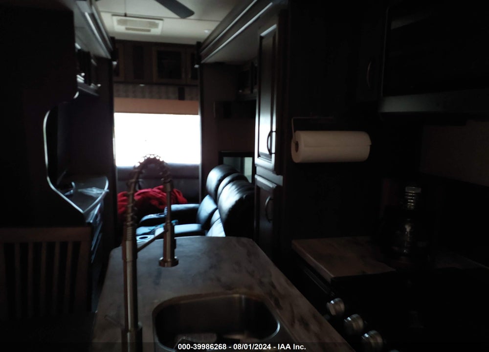 2018 SANDPIPER 41FT VIN: 4X4FSAP2XJJ036947